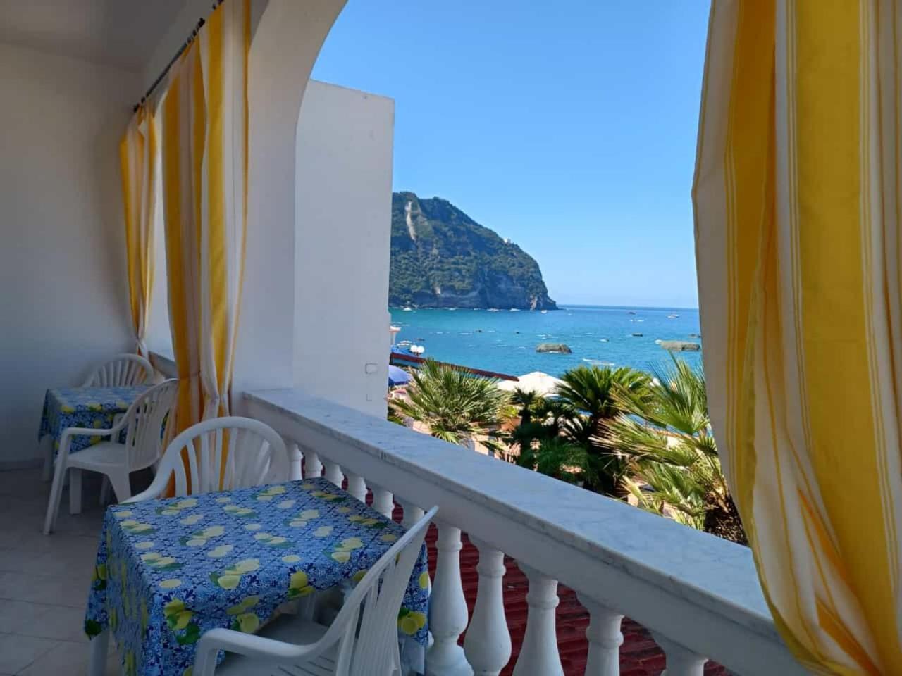 Casa Del Mare Apartment Forio  ภายนอก รูปภาพ