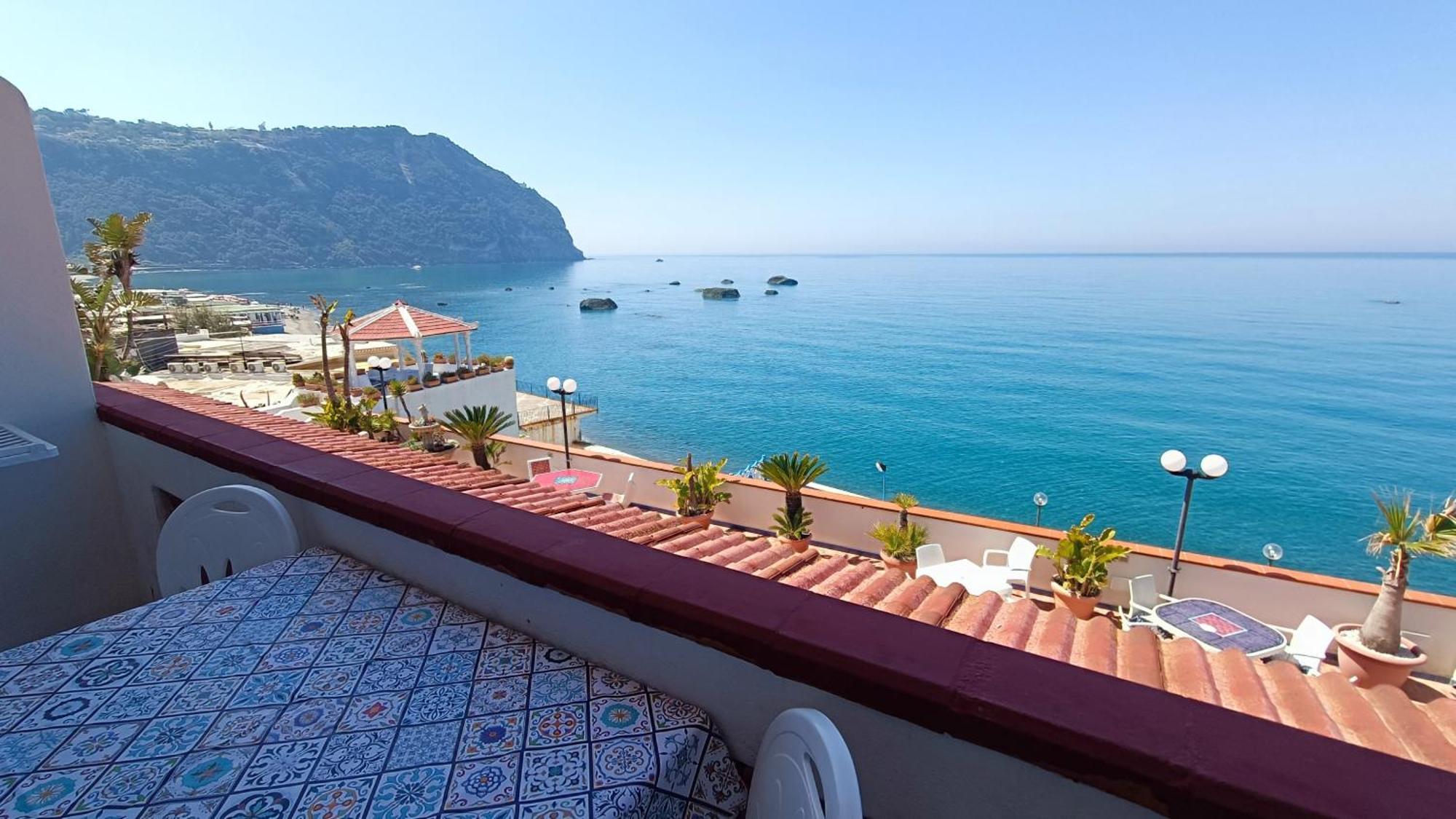 Casa Del Mare Apartment Forio  ภายนอก รูปภาพ